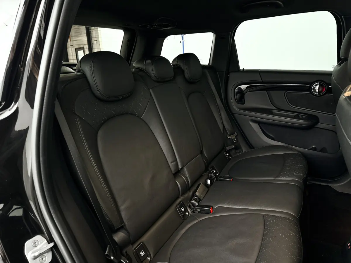 1.5 Cooper | Panoramadak | Parkeercamera | Stoelverwarming | Carplay