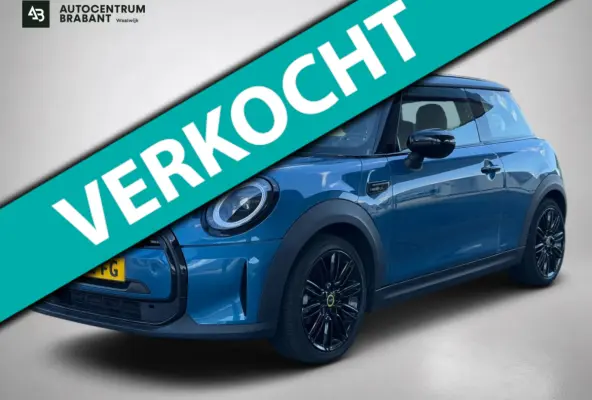 Camden Plus Edition 33 kWh(SoH 94%, NL-auto, 1e Eig, Dealer OndH, Panorama, Harman/Kardon, Carplay, Navi Etc)