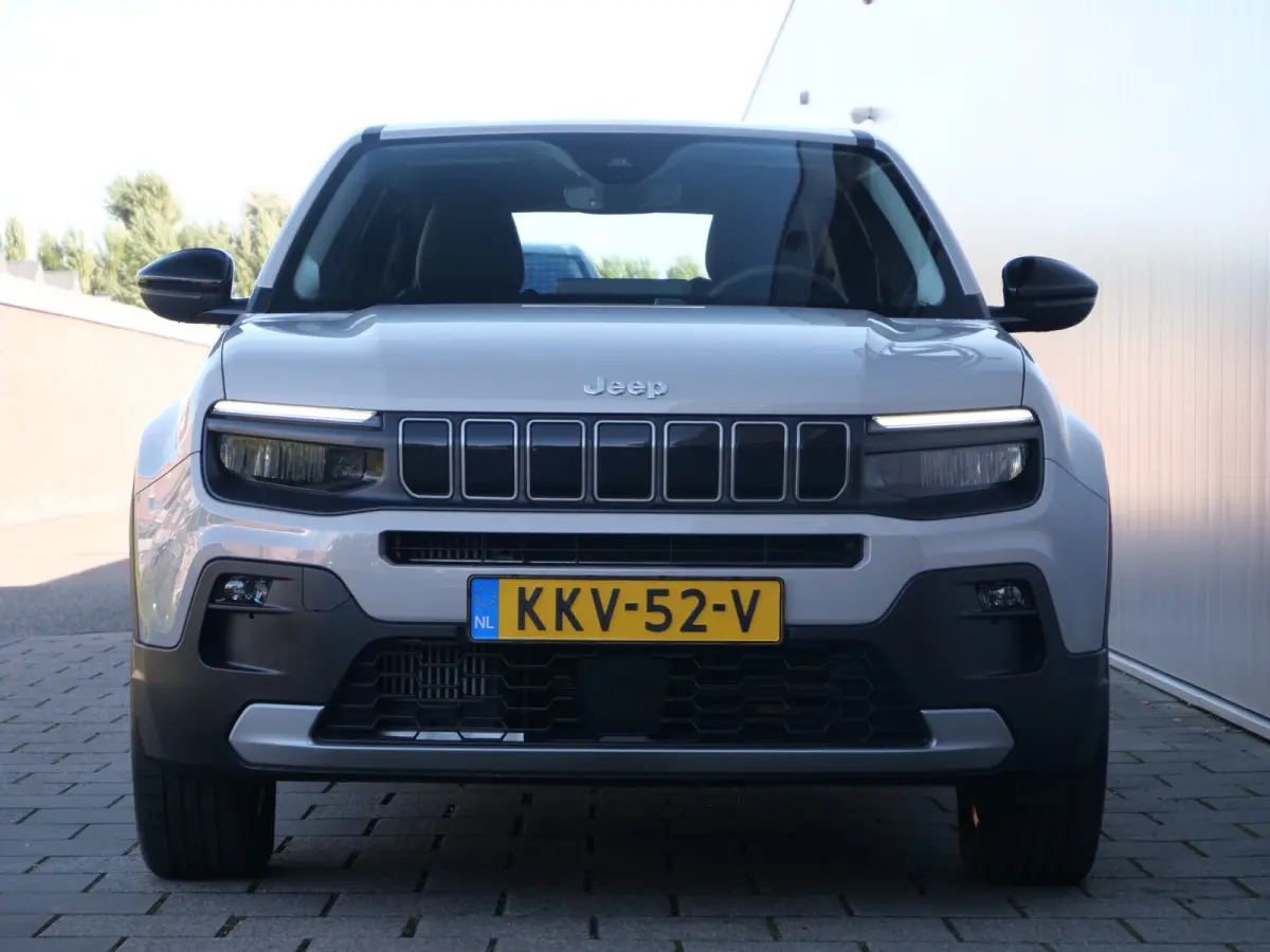 1.2 e-Hybrid Altitude 101 Pk Camera / Apple Carplay / PDC