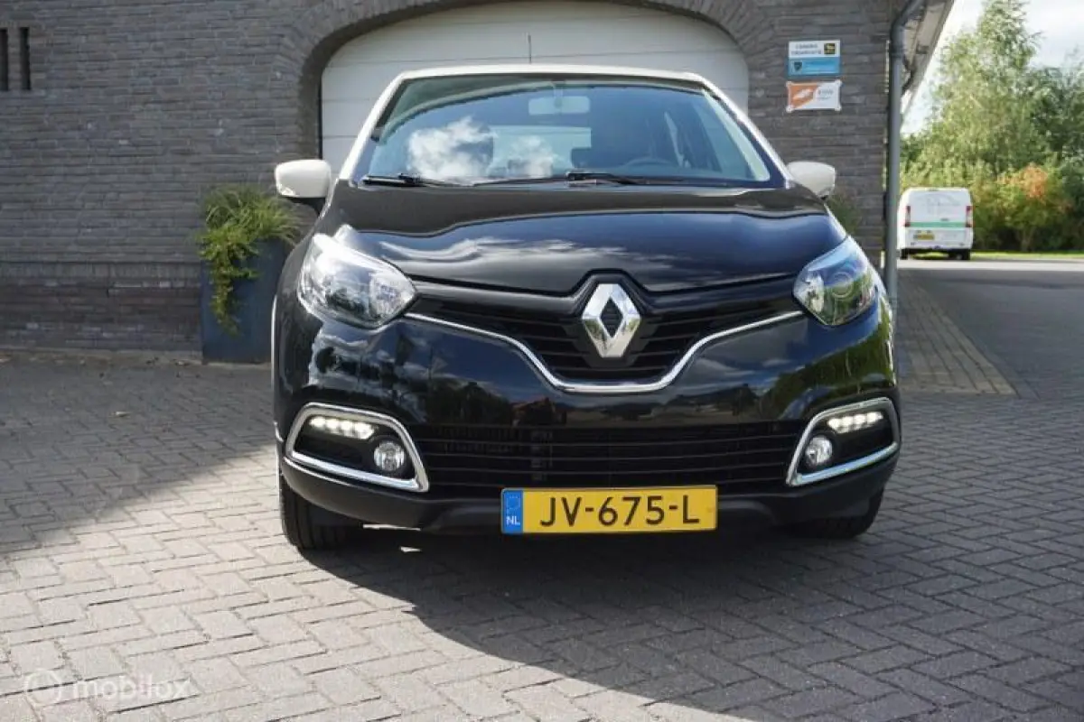 0.9 TCe Limited Edition dealer onderhouden !