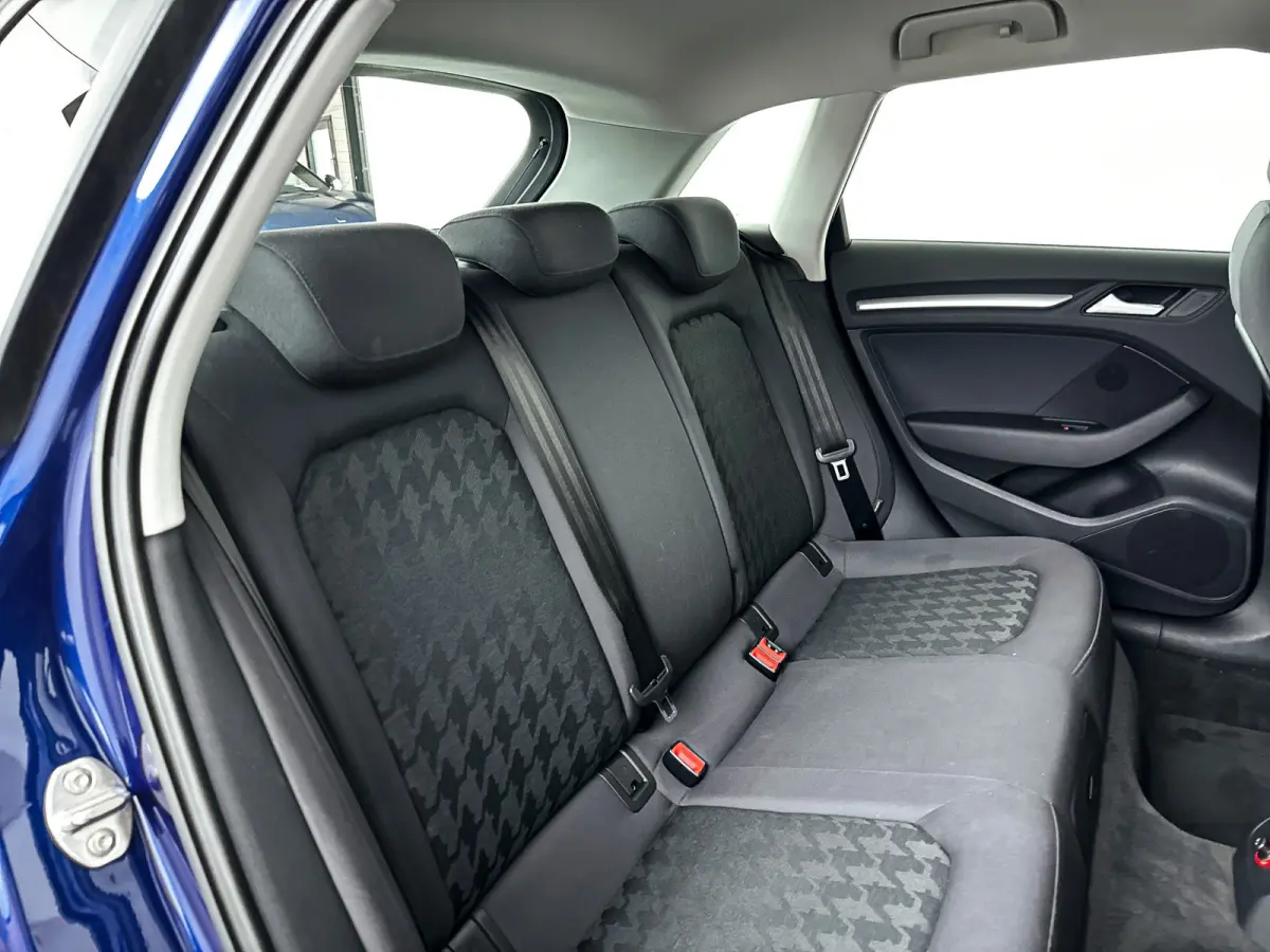 1.8 TFSI quattro Ambiente Pro Line plus | Park assist | Xenon | Stoelverwarming