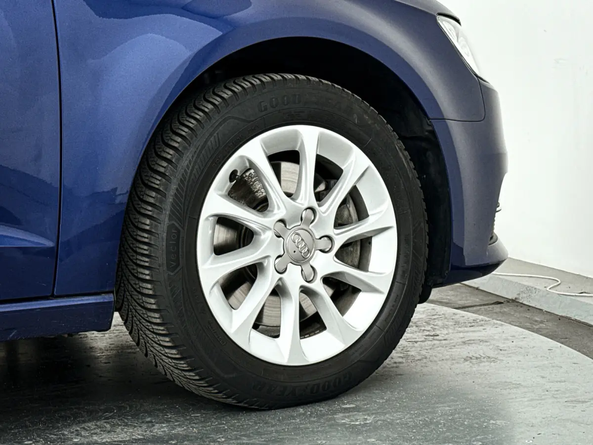 1.8 TFSI quattro Ambiente Pro Line plus | Park assist | Xenon | Stoelverwarming