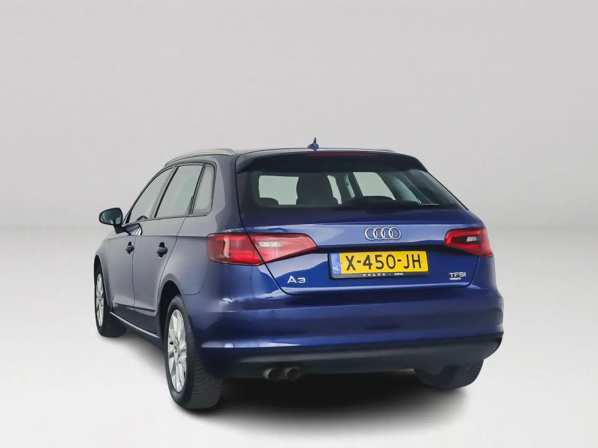 1.8 TFSI quattro Ambiente Pro Line plus | Park assist | Xenon | Stoelverwarming