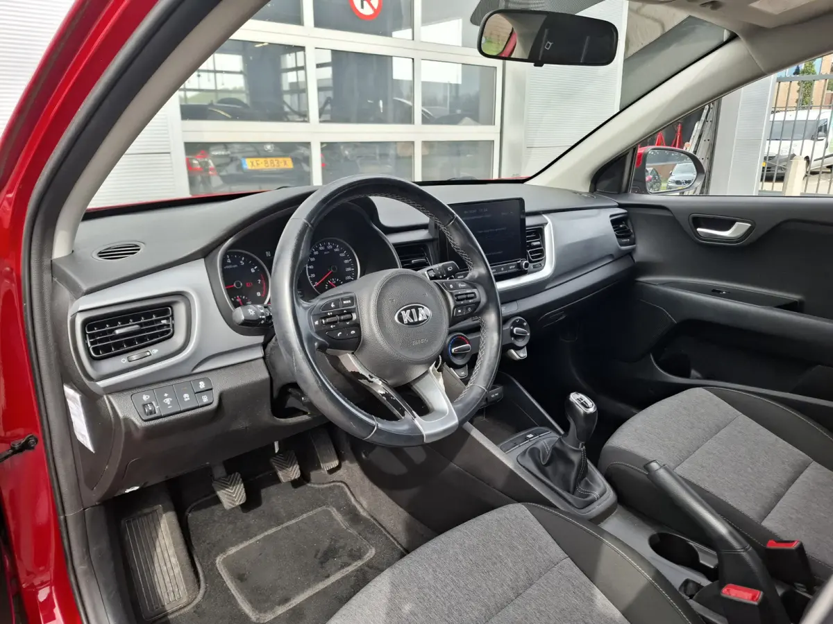 1.0 T-GDi MHEV DynamicPlusLine | Android Auto/Apple Carplay | LM Velgen 16" | Cruise Control | DAB | Dimlichten Automatisch | Airco |