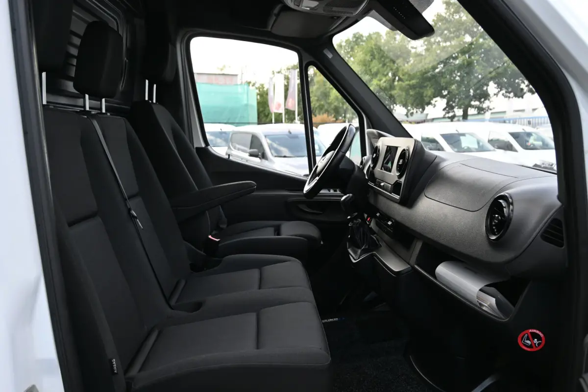 315 CDI L2H1 RWD LED, Geveerde stoel, Apple Carplay/Android Auto