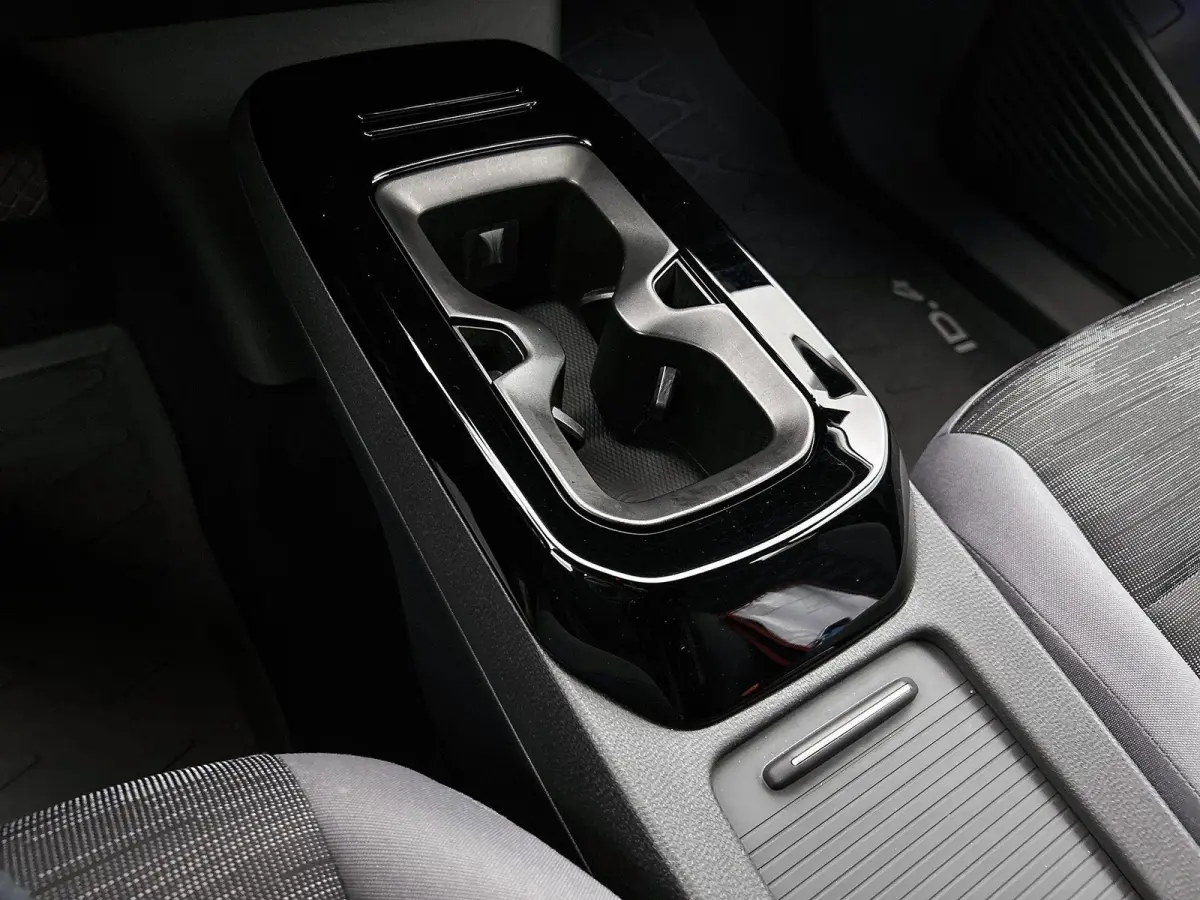 Pure 52 kWh | 170 PK | SoH...% | Appel Carplay / Android Auto | Parkeercamera | Trekhaak |