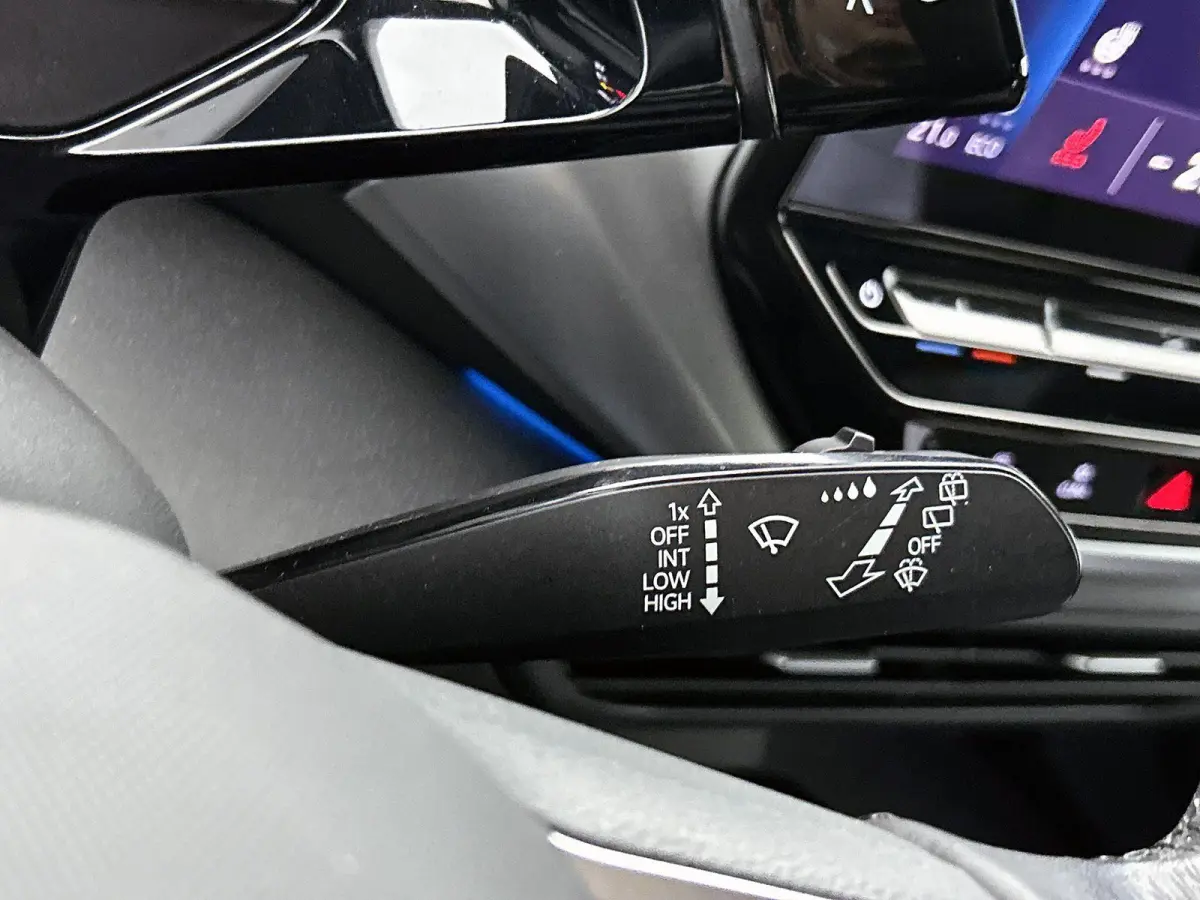 Pure 52 kWh | 170 PK | SoH...% | Appel Carplay / Android Auto | Parkeercamera | Trekhaak |