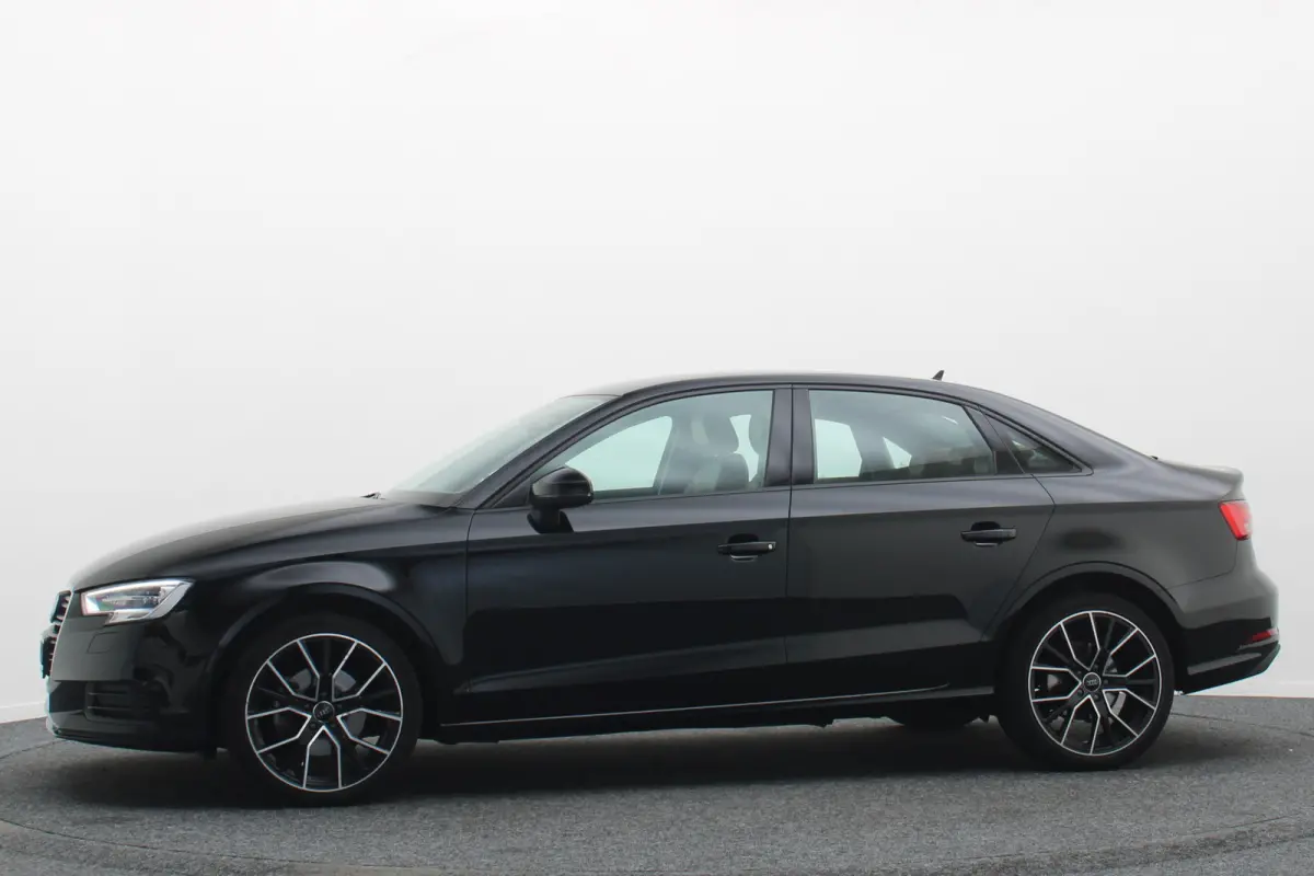 30 TFSI Pro Line Leer, Airco, Bi-Xenon, Cruise, Navigatie, Bluetooth, PDC, 18''