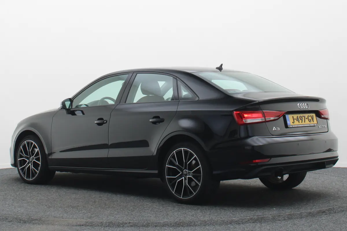30 TFSI Pro Line Leer, Airco, Bi-Xenon, Cruise, Navigatie, Bluetooth, PDC, 18''