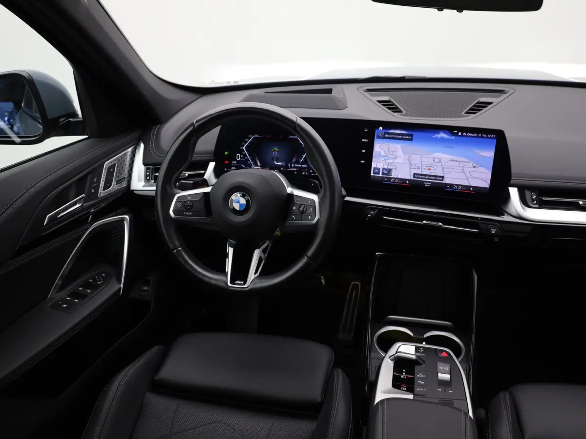 sDrive18i | M-Sport | Pano | Memory | 360 Camera | Head Up | Keyless | Harman/ Kardon | Prijs Rijklaar !!