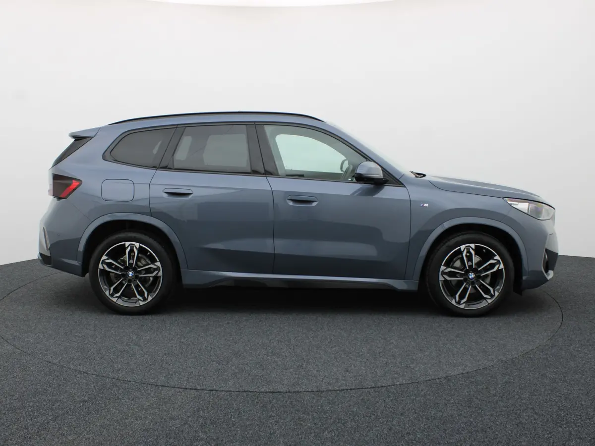 sDrive18i | M-Sport | Pano | Memory | 360 Camera | Head Up | Keyless | Harman/ Kardon | Prijs Rijklaar !!