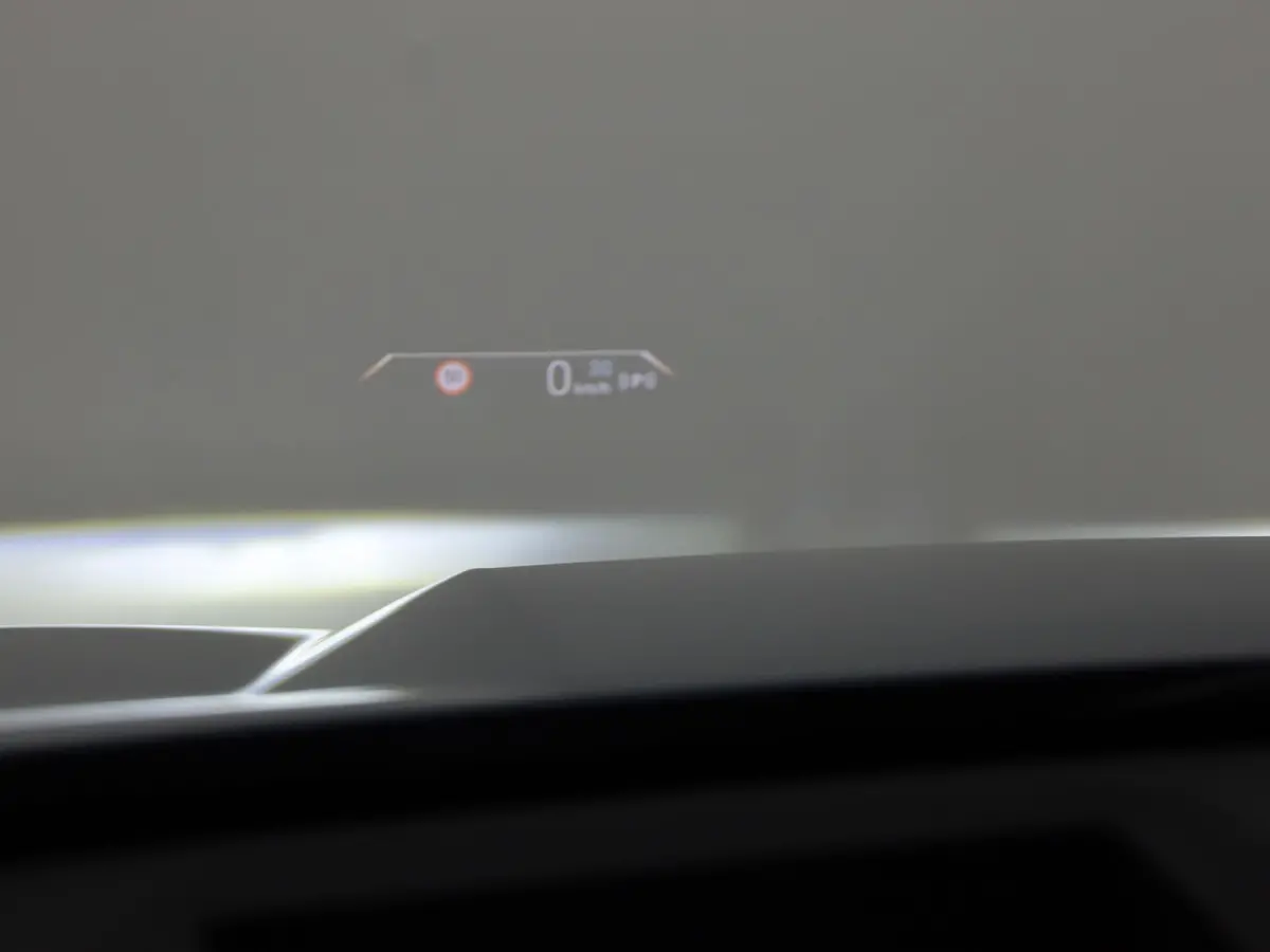 sDrive18i | M-Sport | Pano | Memory | 360 Camera | Head Up | Keyless | Harman/ Kardon | Prijs Rijklaar !!