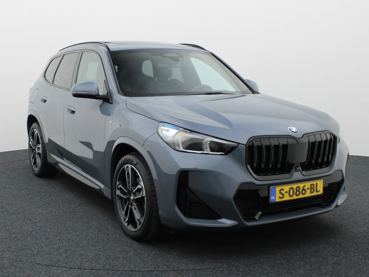 sDrive18i | M-Sport | Pano | Memory | 360 Camera | Head Up | Keyless | Harman/ Kardon | Prijs Rijklaar !!