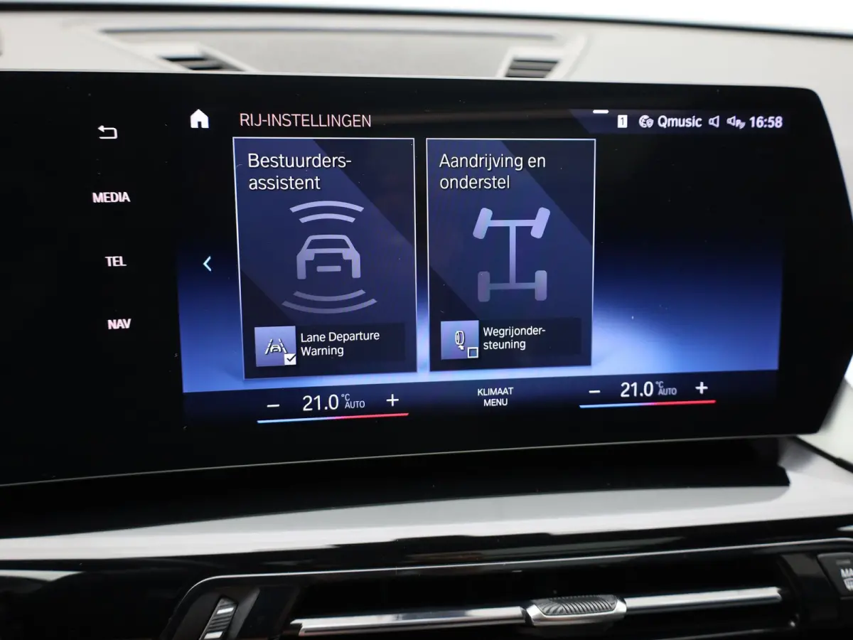 sDrive18i | M-Sport | Pano | Memory | 360 Camera | Head Up | Keyless | Harman/ Kardon | Prijs Rijklaar !!