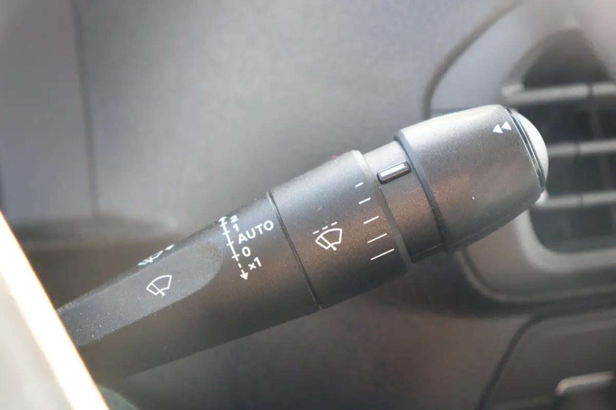 EV L3 75 kWh | 8 Jaar Garantie | Navi | Camera | PDC V+A | Cruise control | Houtenvloer | | Navi | Camera | PDC V+A | Cruise control | Houtenvloer |