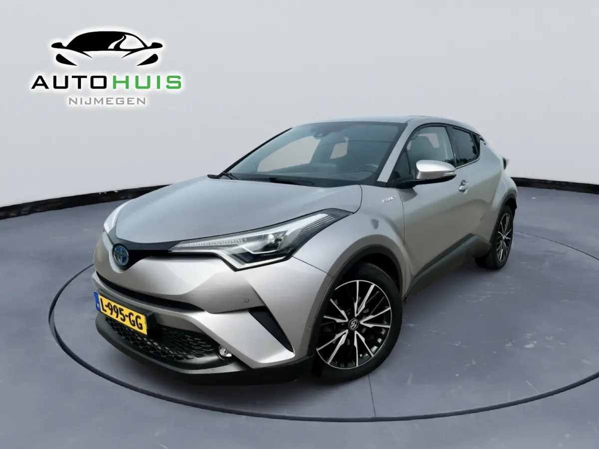 1.8 Hybrid Executive Achteruitrijcamera Stoelverwarming Trekhaak Complete auto !