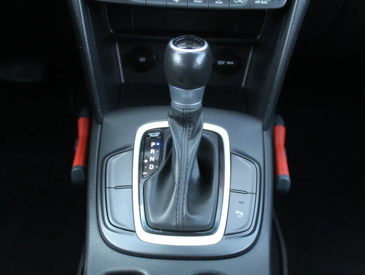 1.6 GDI HEV Fashion CLIMATE | CARPLAY | ADAPCRUISE | DAB | NAVI | PDCA | CAMERA | HEAD-UP | LMV16