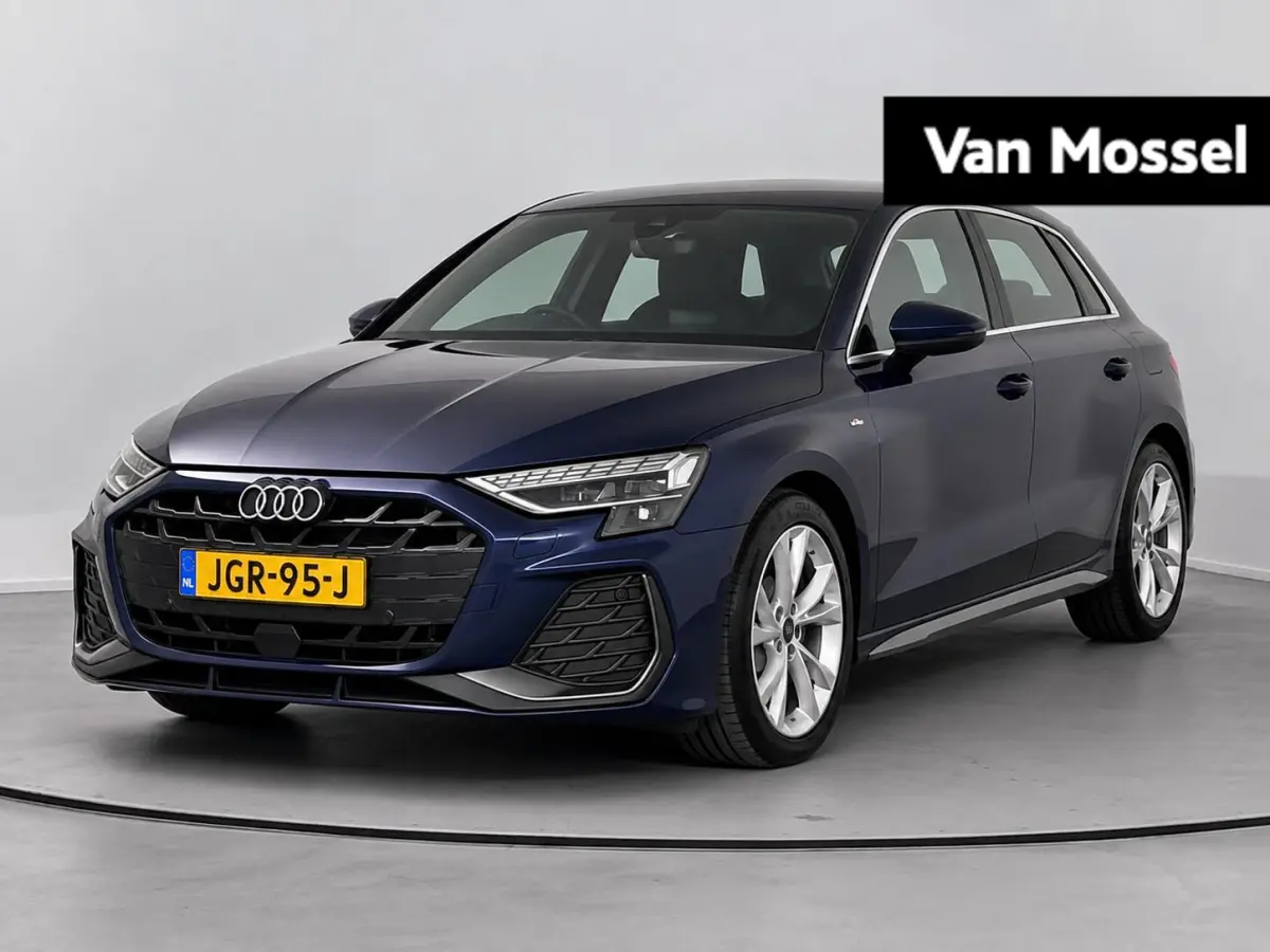 40 TFSI e S edition 204 PK | S-line | Apple Carplay | Android Auto | Adaptieve Cruise Control | Lichtmetalen Velgen | Navigatie | Parkeer Assistent | Parkeersensor | Camera | Stoelverwarming