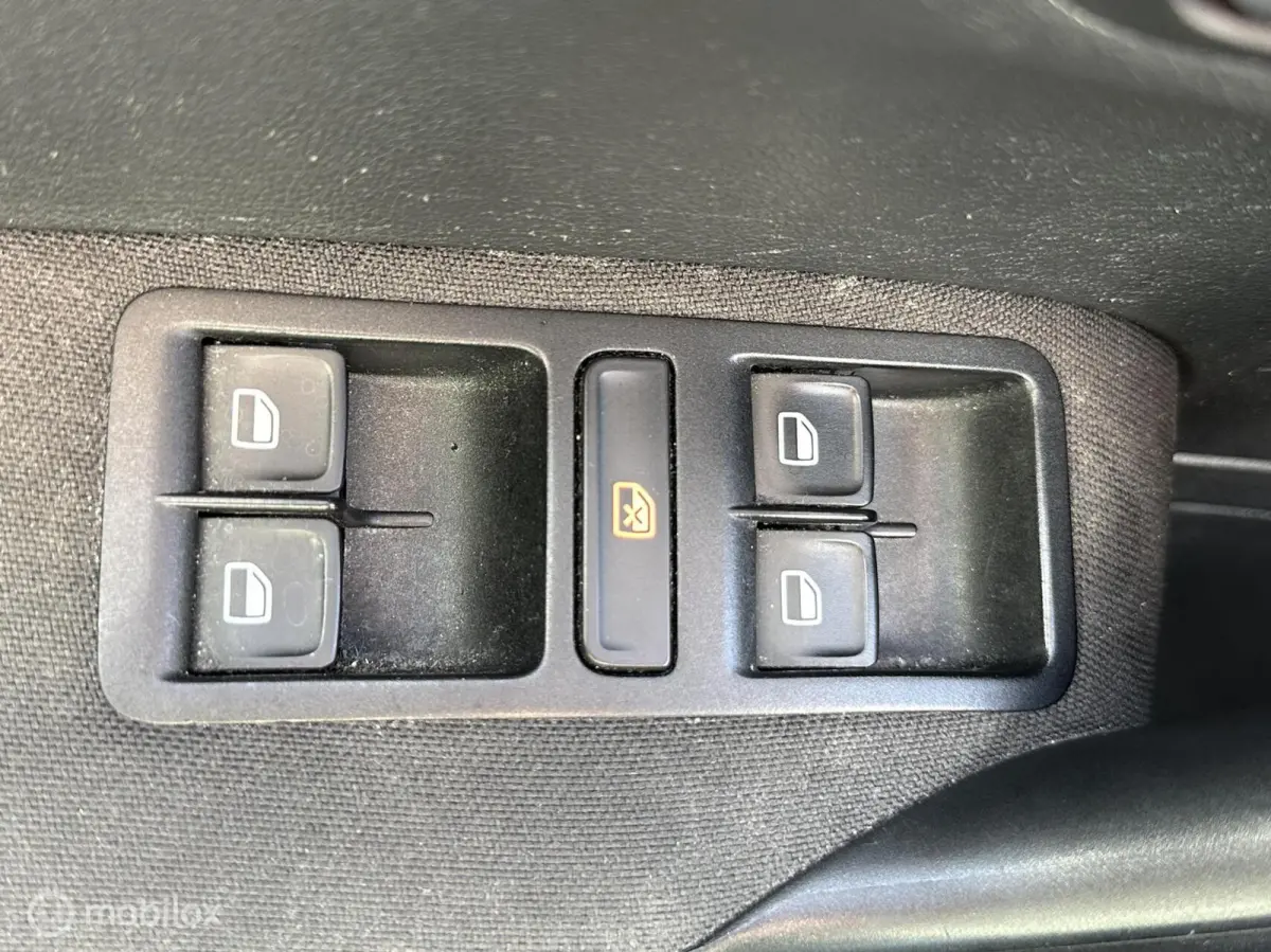 1.0 BlueMotion Edition|APK09/27|Cruise|Airco