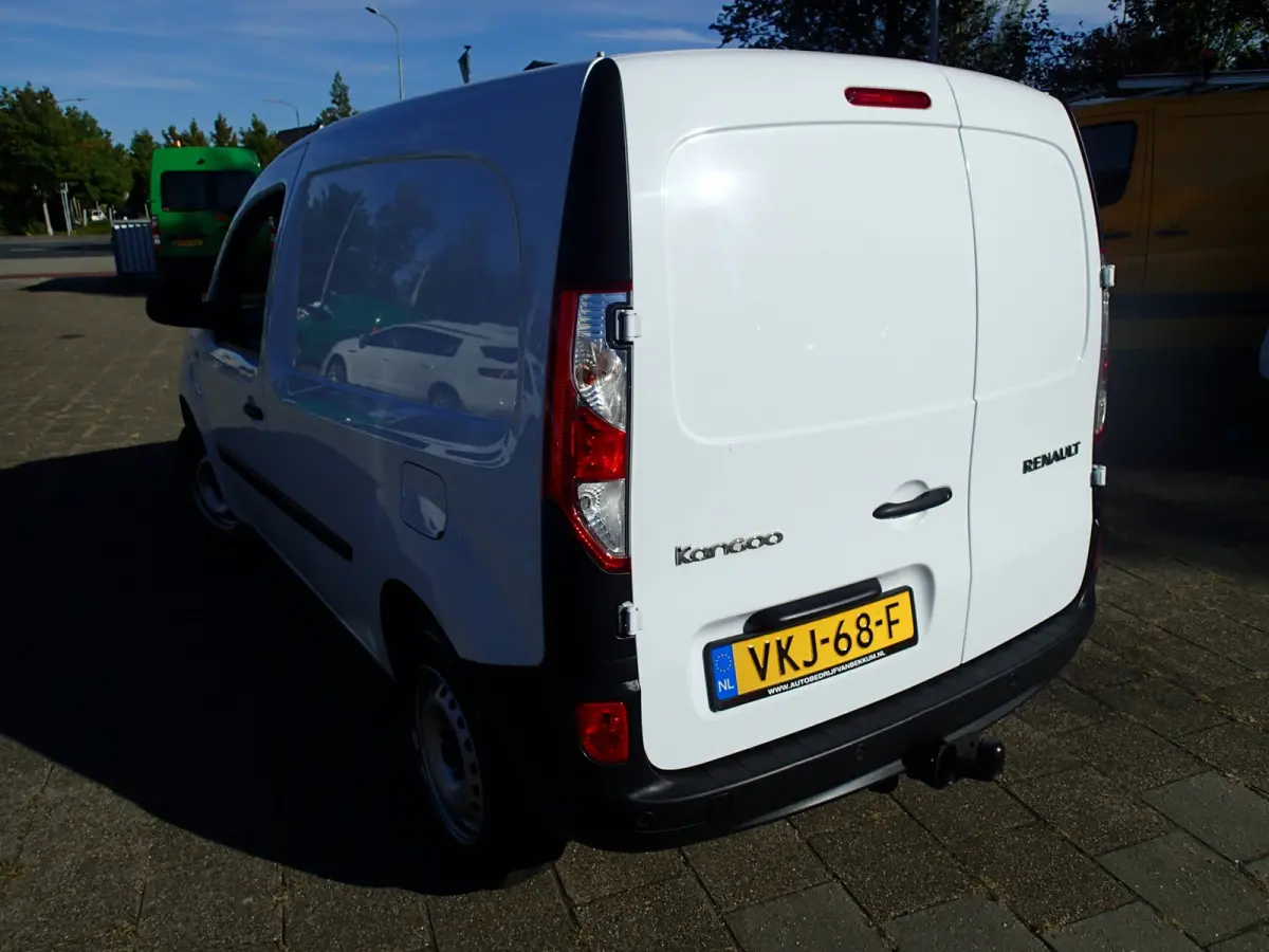 1.5 Blue dCi 80 Comfort VOORZIEN VAN AIRCO+CRUISE+TREKHAAK !!!