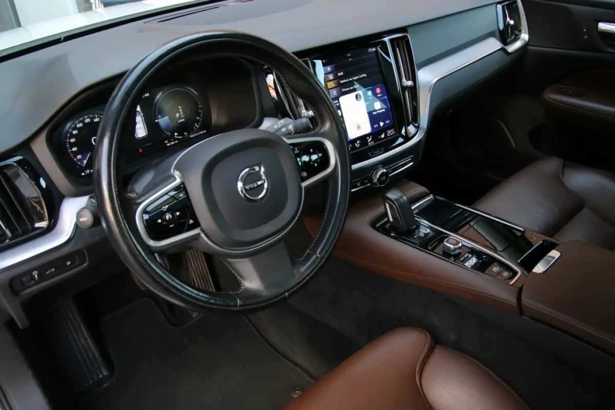 2.0 T6 TE AWD MomPro