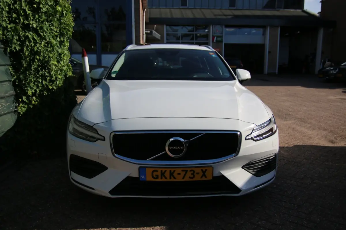 2.0 T6 TE AWD MomPro
