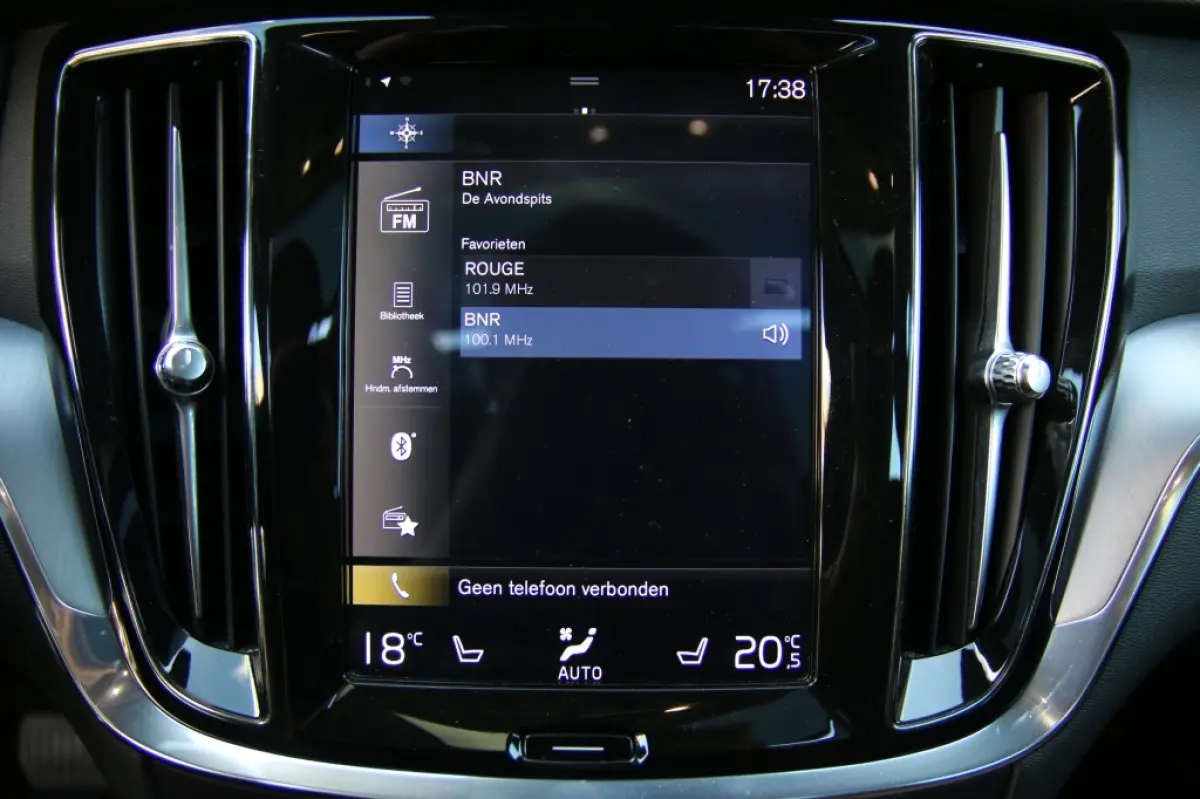 2.0 T6 TE AWD MomPro