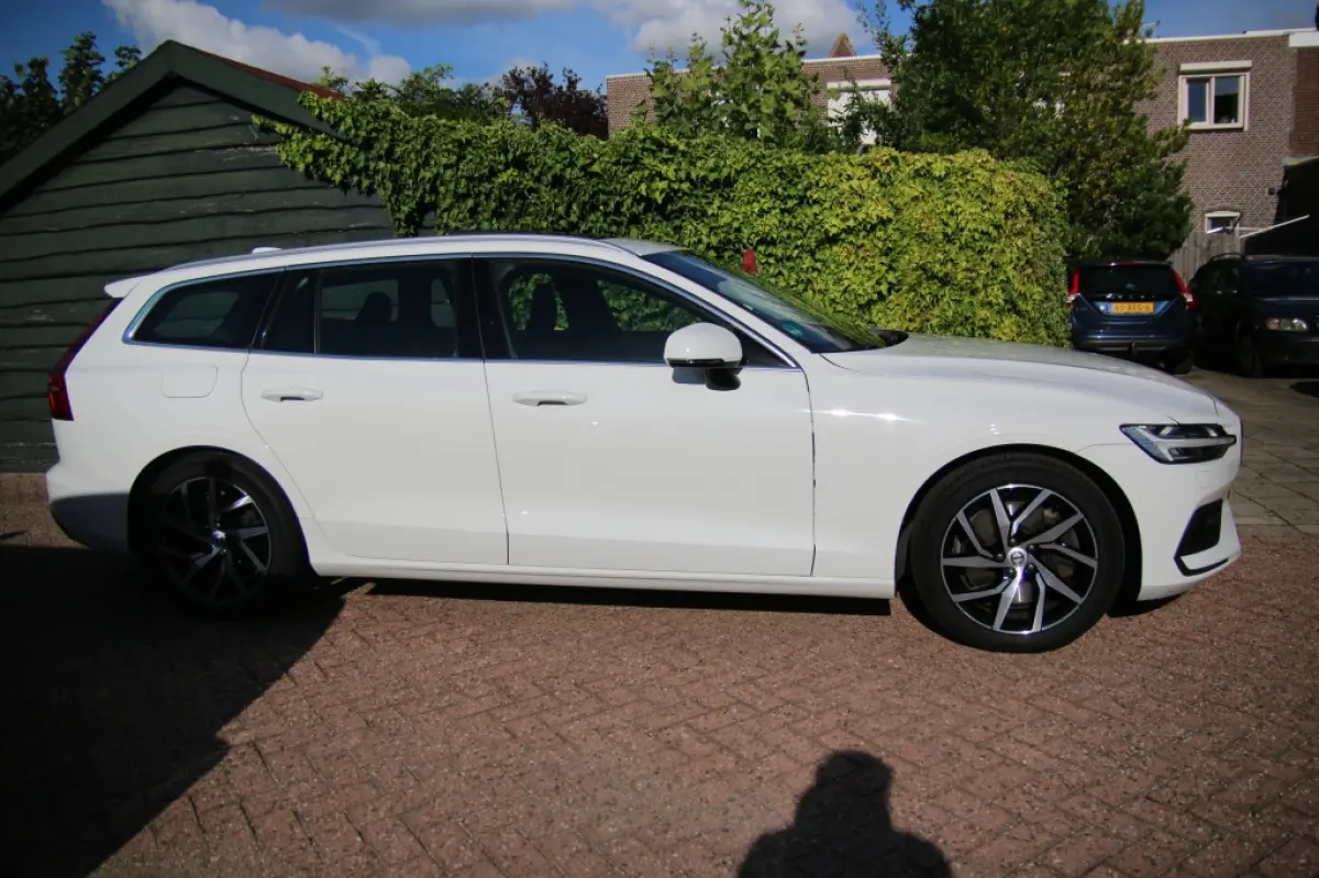 2.0 T6 TE AWD MomPro