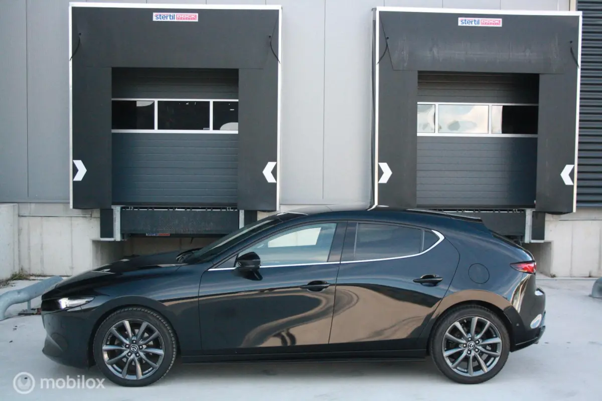 2.0 e-SkyActiv-G M Hybrid 122PK Luxury Leer BOMVOL!!