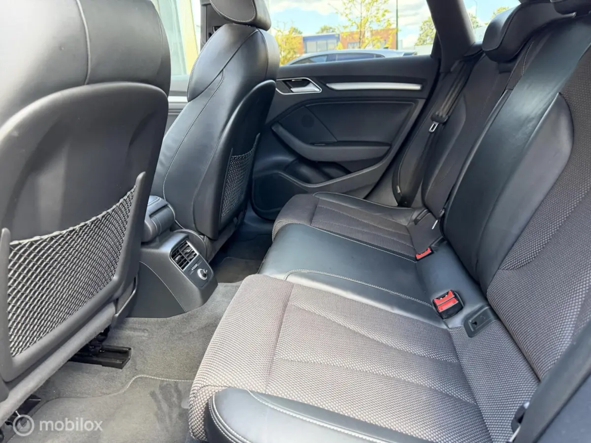 1.4 e-tron Sport Pro Line plus| Pano Virtu