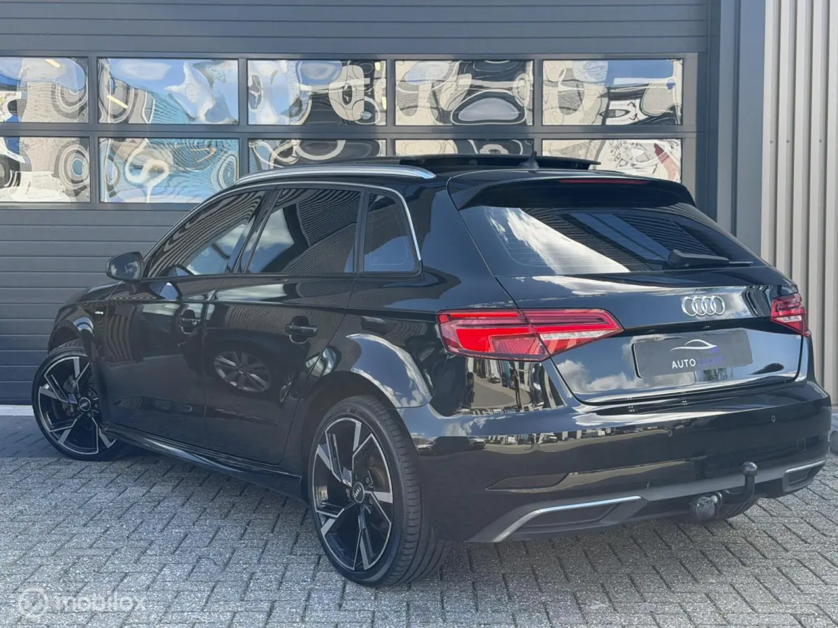 1.4 e-tron Sport Pro Line plus| Pano Virtu