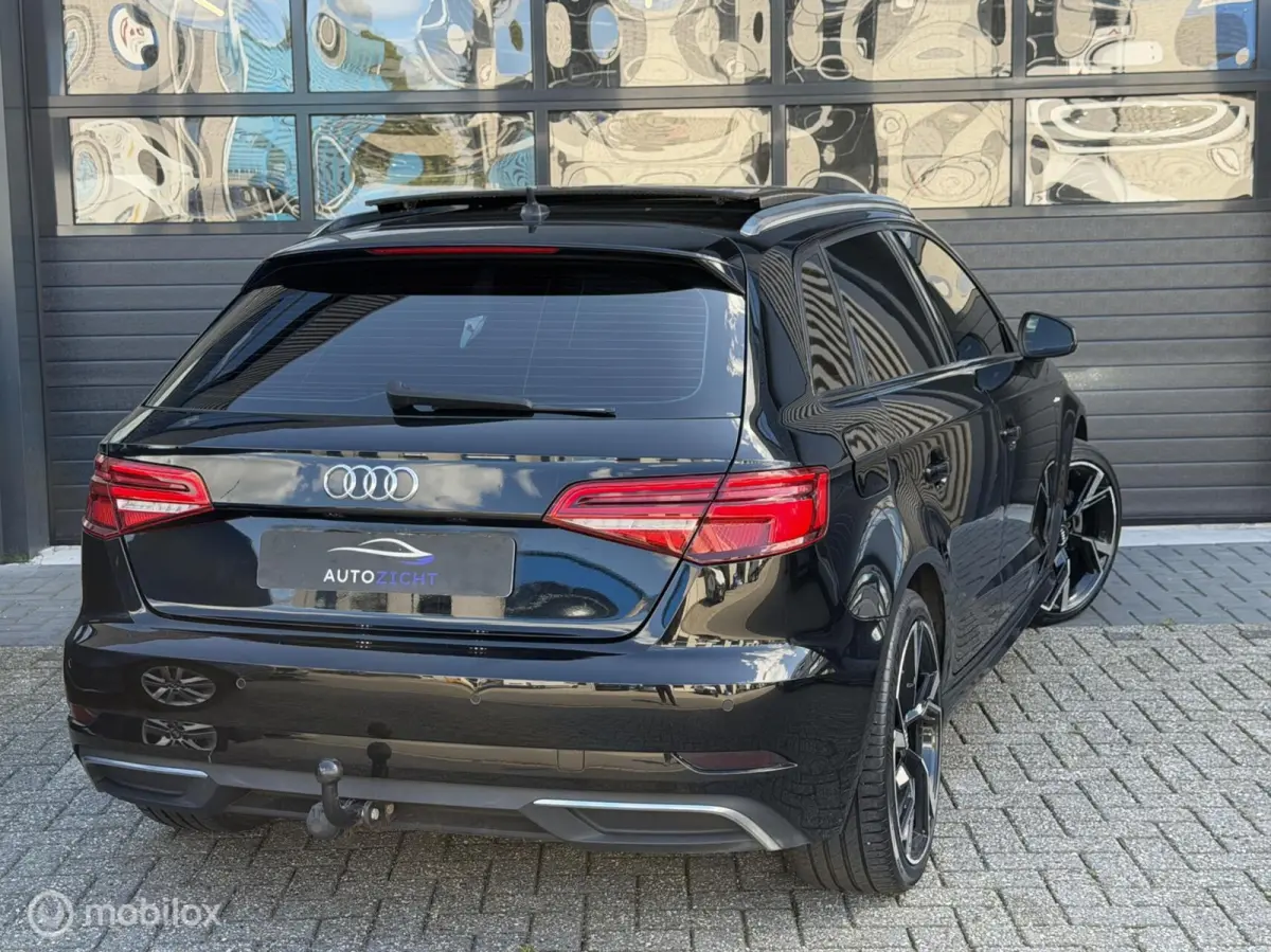 1.4 e-tron Sport Pro Line plus| Pano Virtu