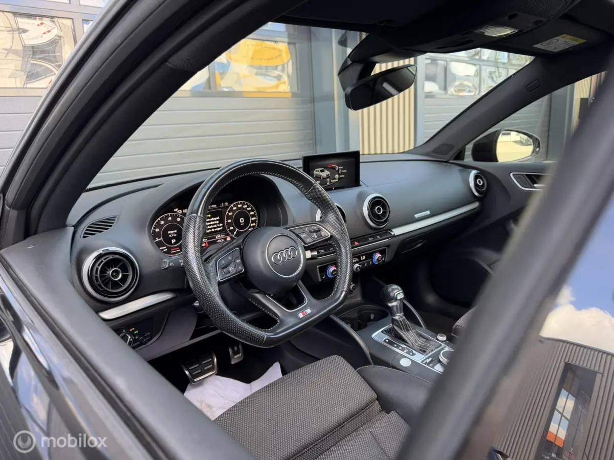 1.4 e-tron Sport Pro Line plus| Pano Virtu