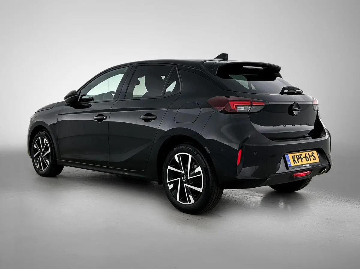 1.2 100pk GS | Infotainment-pack | Cruise Control | Camera | 16"LMV | LED | Dodehoekdetectie | Apple Carplay/Android Auto |