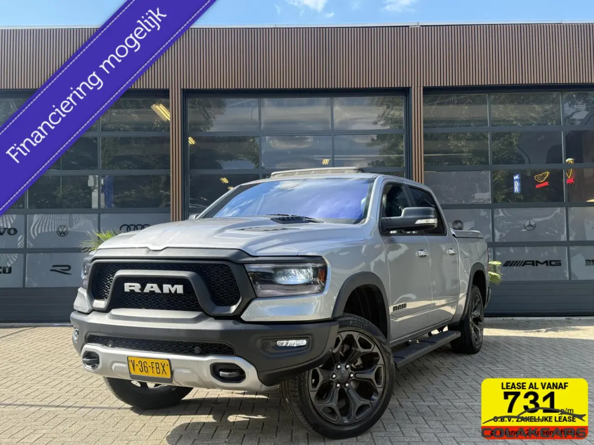 1500 4X4 5.7 V8 Crew Laramie-Pano Rebel-Garantie!