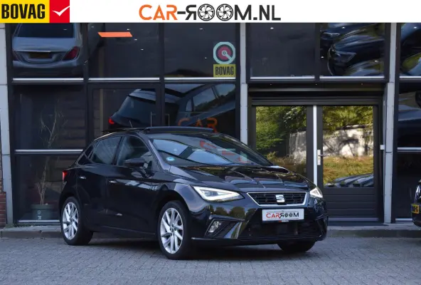 1.0 EcoTSI FR Business Intense Pano Camera Lane LED