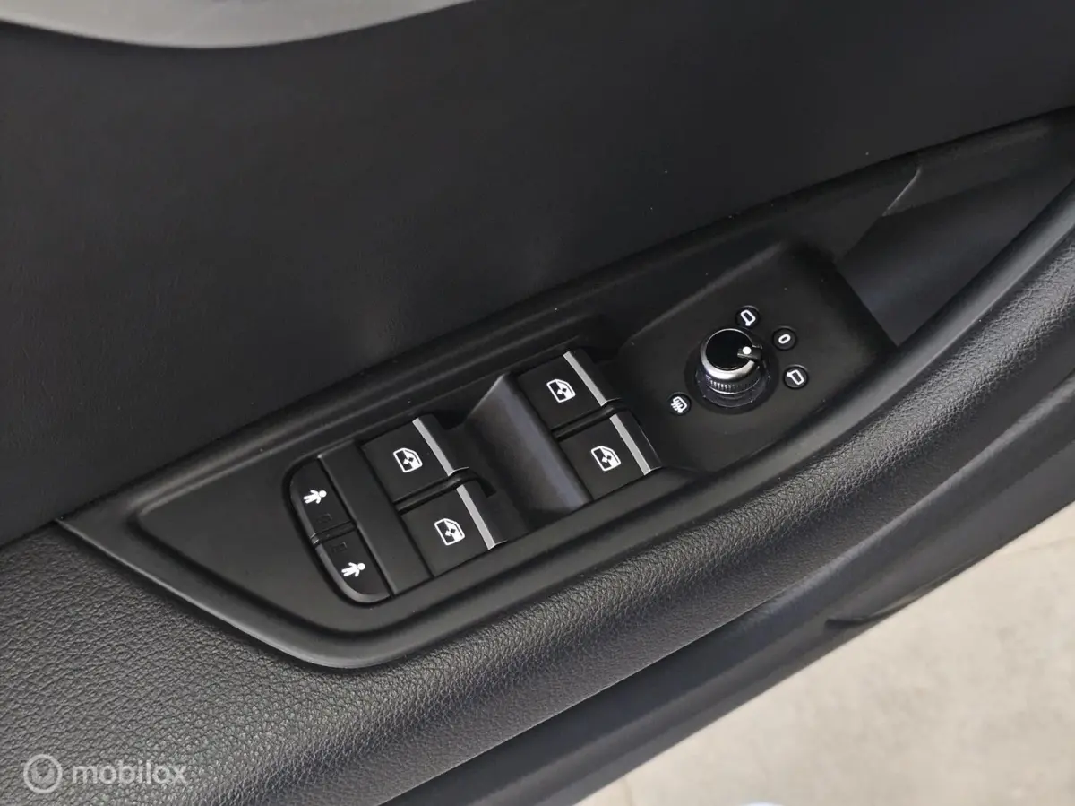 1.4 TFSI Sport 3x S line Carplay/Trekhaak/NAP