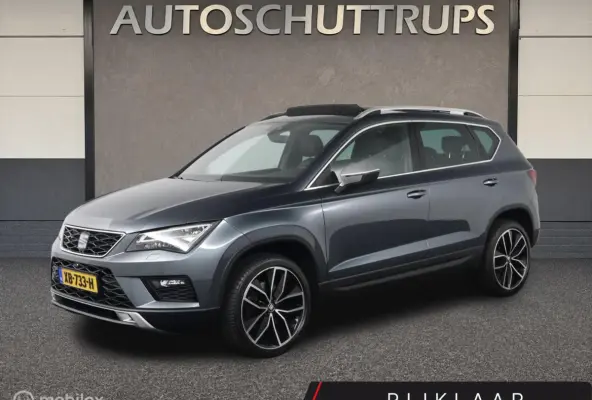 1.4 EcoTSI FR Business Intense DSG / PANO / LEDER / LUXE UITVOERING