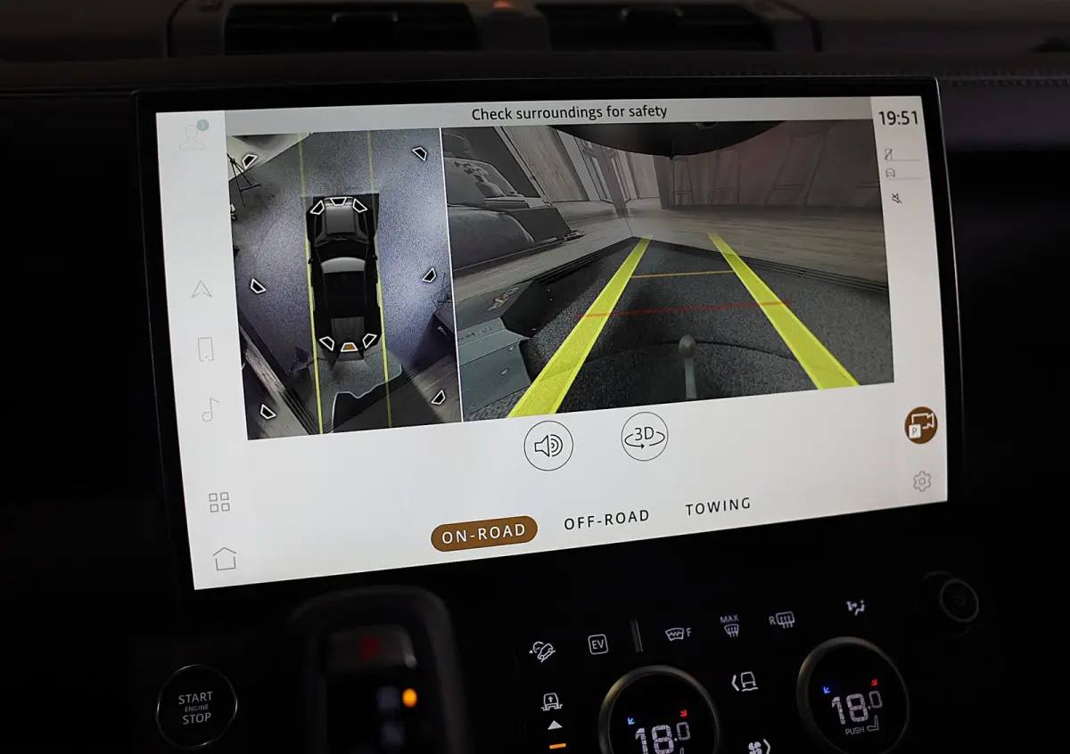 2.0 P300e 110 X-Dynamic URBAN / FACELIFT / Head Up / Memory / Elek Stoelen / Acc / 360 Camera / Open Pano
