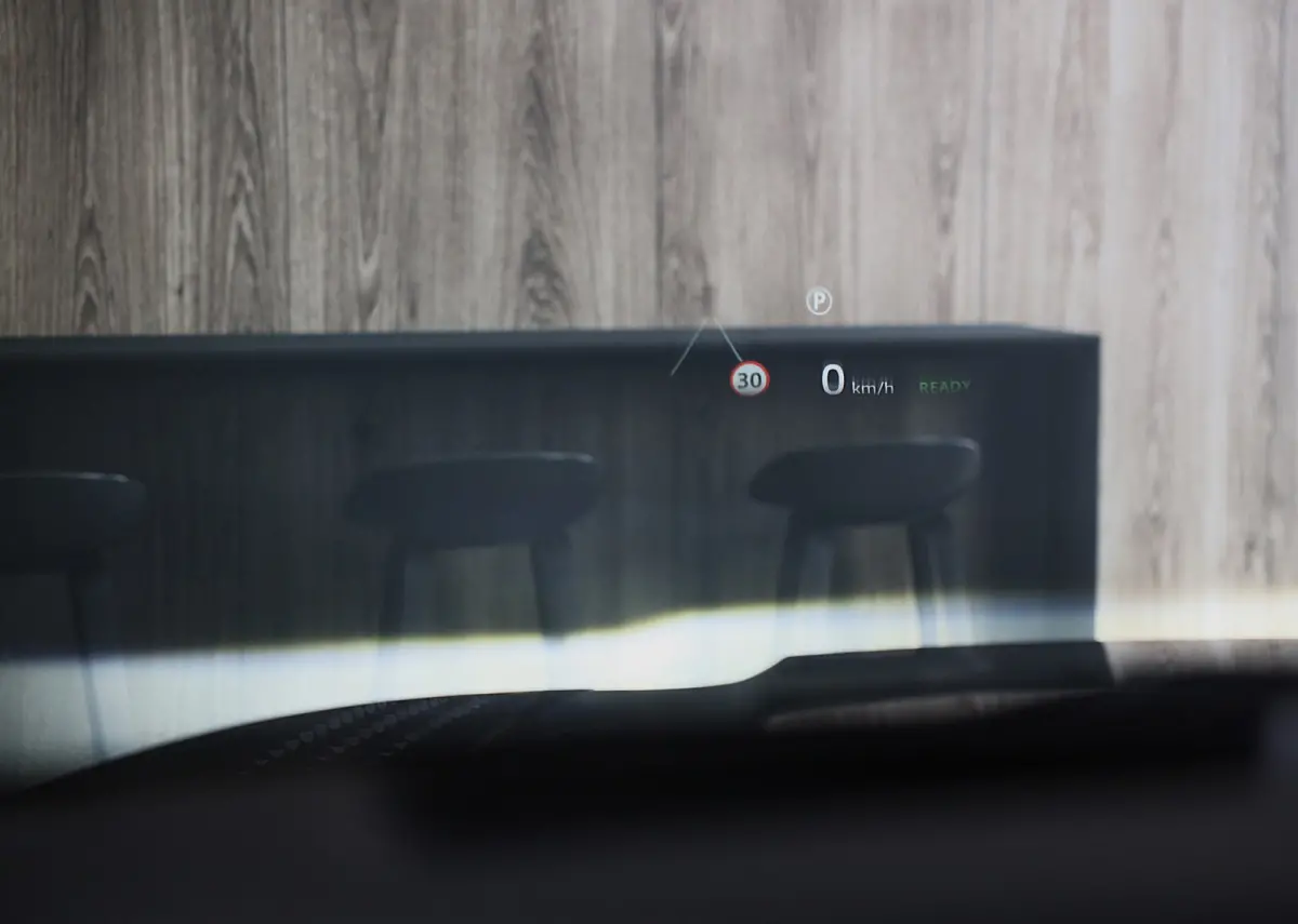 2.0 P300e 110 X-Dynamic SE / FACELIFT / Head Up / Memory / Elek Stoelen / Acc / 360 Camera / Open Pano