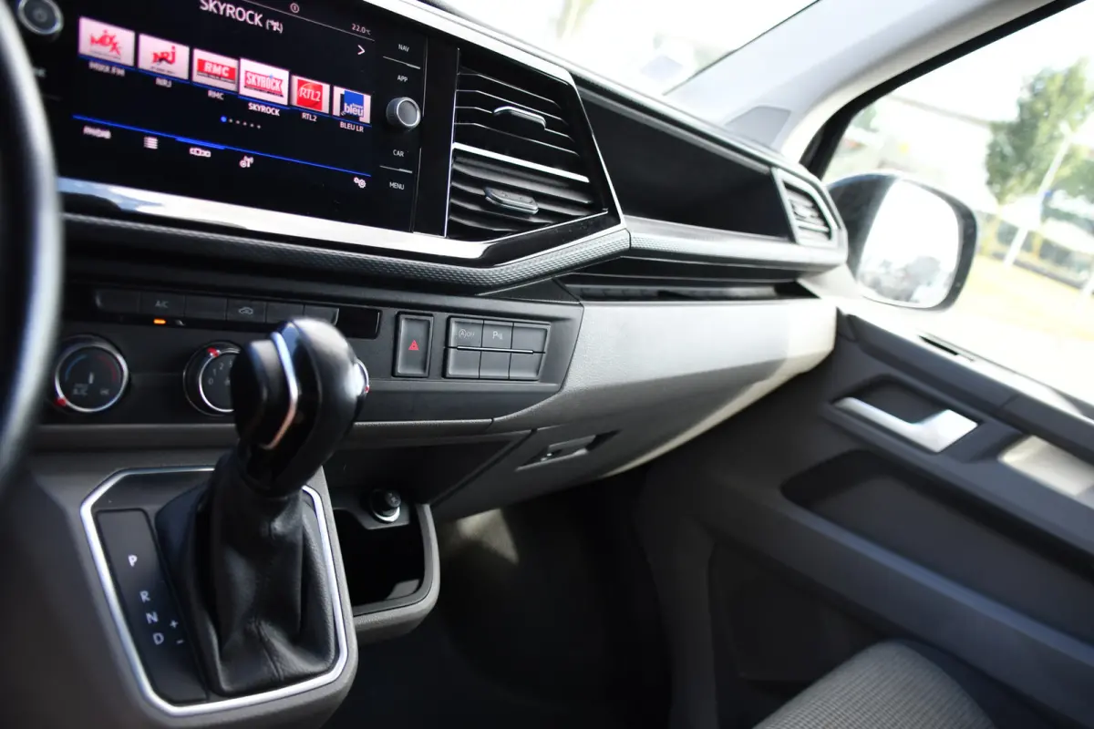 2.0 TDI L1H1 30 Bulli Virtual, Adaptieve Cruise, Camera, Carplay, LED, Automaat, Sensoren, multimedia, Uniek!