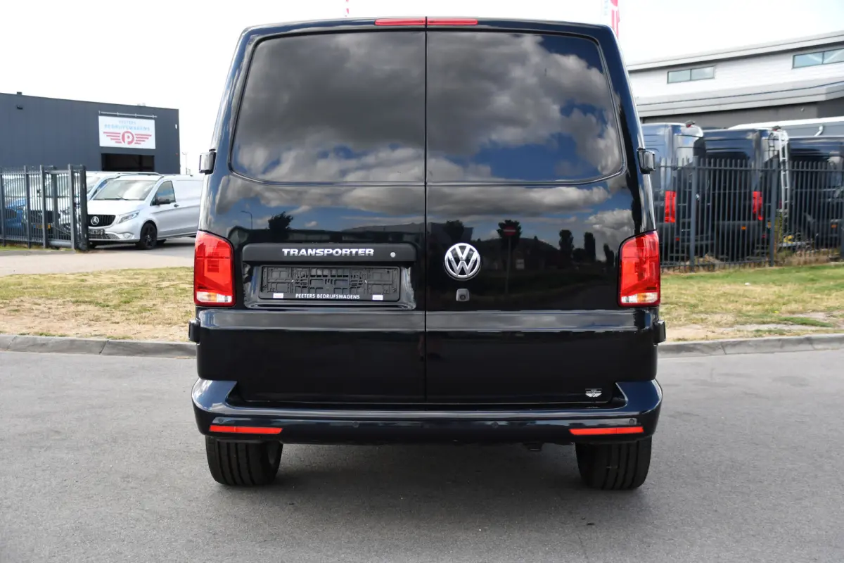 2.0 TDI L1H1 30 Bulli Virtual, Adaptieve Cruise, Camera, Carplay, LED, Automaat, Sensoren, multimedia, Uniek!