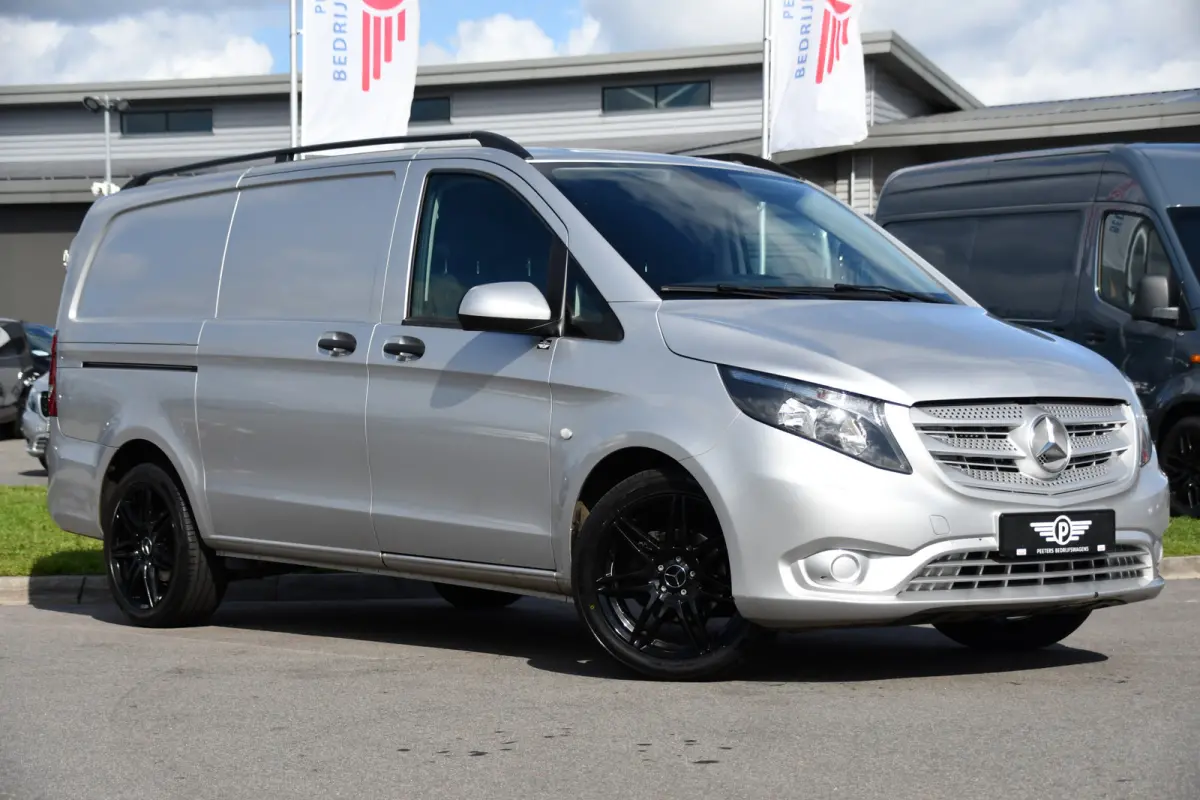 114 CDI L2 PB Edition Camera, Cruise, Carplay, Multimedia, Automaat, Trekhaak, 136pk, Sensoren, Uniek!