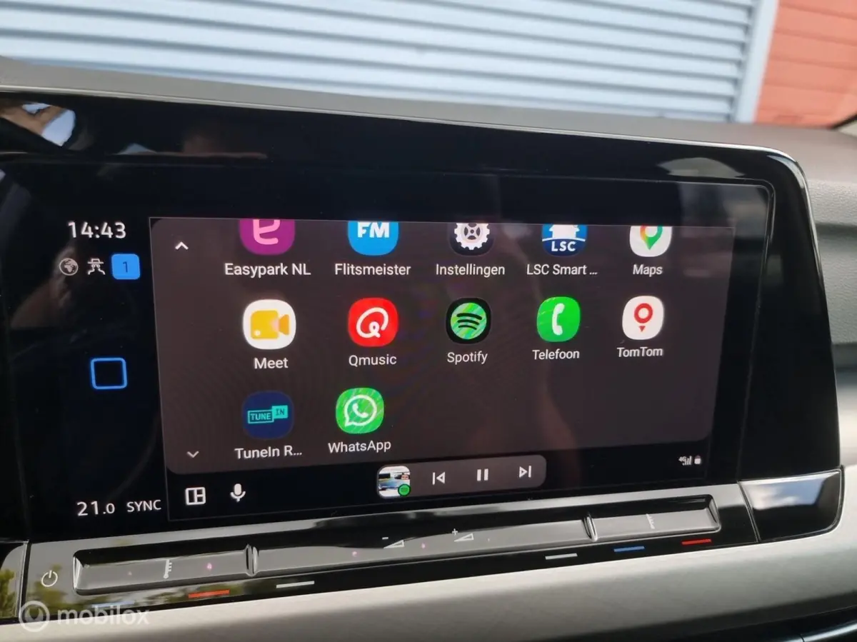 1.0 eTSI Life Business DSG Automaat