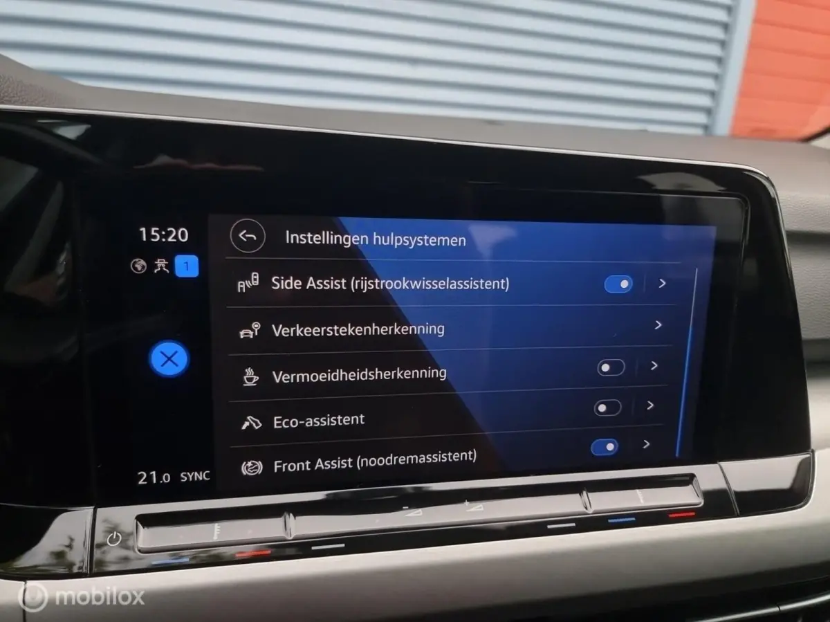1.0 eTSI Life Business DSG Automaat