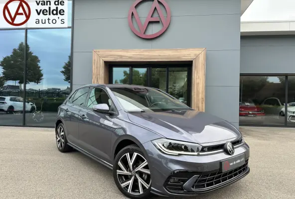 1.0 TSI DSG R-Line 110pk | Adapt. Cruise | IQ light | 17 inch | Camera | Virtual | Carplay | Rijklaar incl. garantie