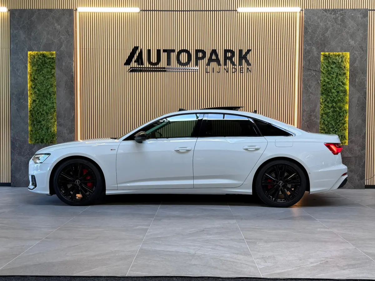 55 TFSI e quattro 3X S-LINE|PANO|MATRIX LED|MEMORY|KEYLESS|CARPLAY|SFEERVERLICHTING|NIGHTPAKKET|DEALER ONDERHOUD