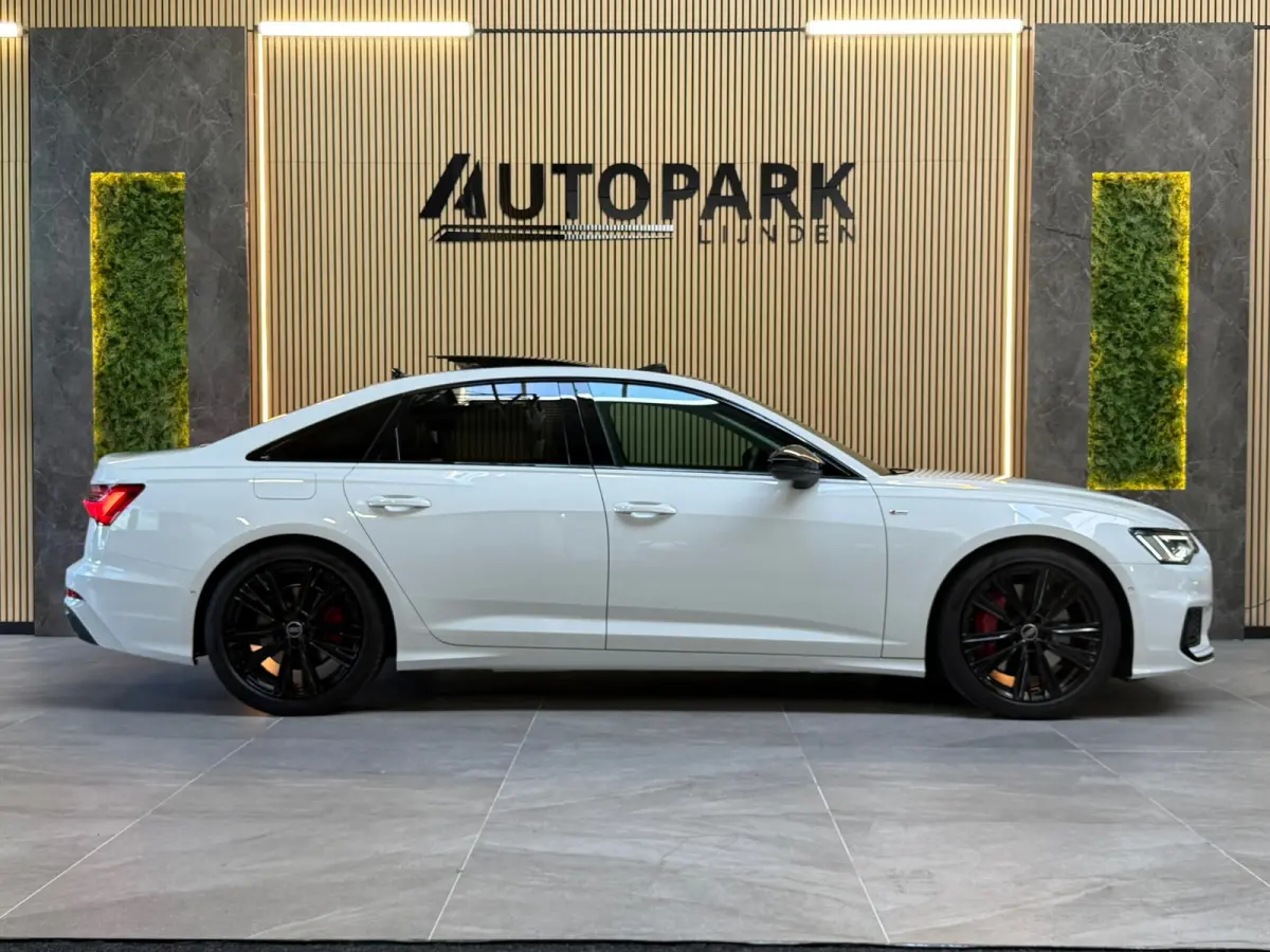 55 TFSI e quattro 3X S-LINE|PANO|MATRIX LED|MEMORY|KEYLESS|CARPLAY|SFEERVERLICHTING|NIGHTPAKKET|DEALER ONDERHOUD