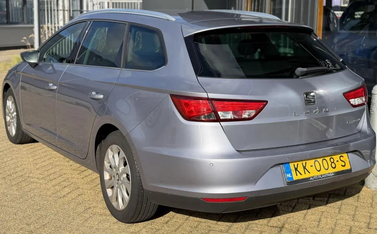 1.0 EcoTSI Style Connect 116PK | 2e Eigenaar | Dealeronderhouden | NL AUTO | NAP | Navigatie | Parkeersensoren | Cruise Control | Climate Control | Apple Carplay & Andriod Auto | 2 Sleutels 