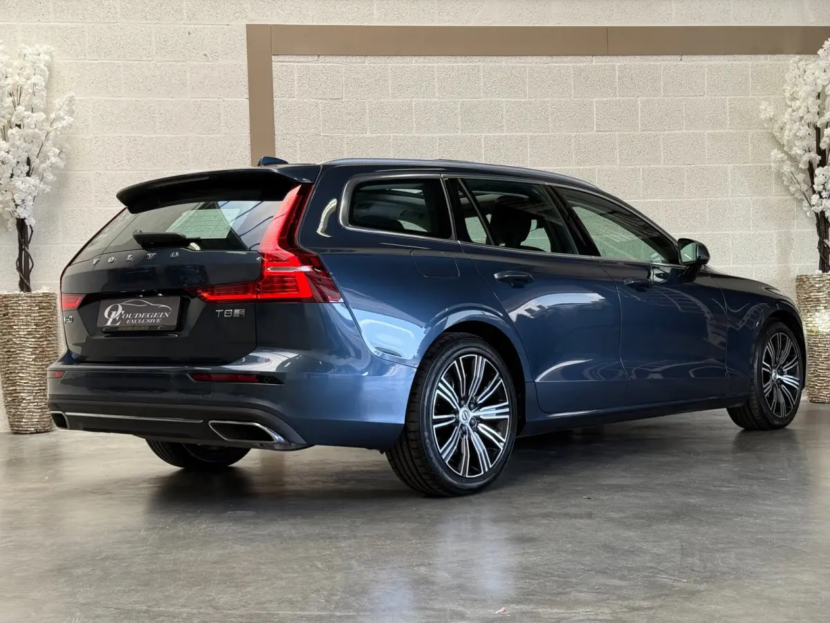2.0 T8 Twin Engine AWD Inscription / Pano / Memory / Dodehoek / Carplay / Leder / Adaptive Cruise / Lane Assist /